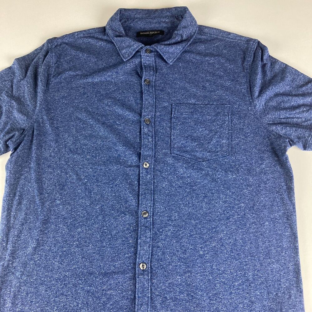 Banana Republic Mens Large Blue Heather Knit Button Front Shirt Pocket Casual
